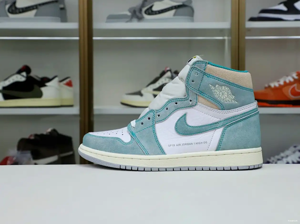 HIGH AIR GREEN' 'TURBO RETRO OG JORDAN 1 0704
